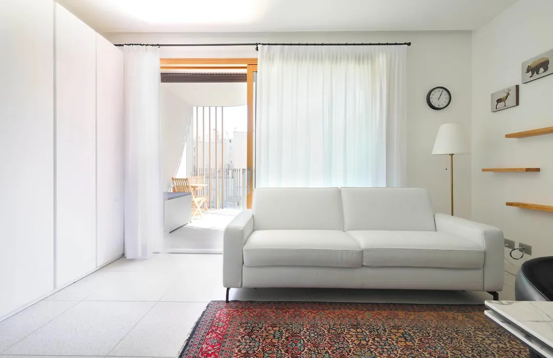 Luxury Apartment Con Terrazza, Palestra, Cowork & Box Privato-1